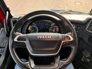 IVECO 480 AUTOMATICO CON INTARDER