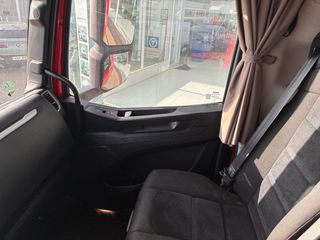IVECO 480 AUTOMATICO CON INTARDER