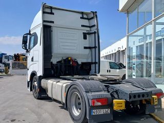 IVECO 480 AUTOMATICO CON INTARDER