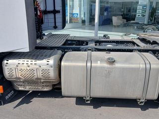 IVECO 480 AUTOMATICO CON INTARDER