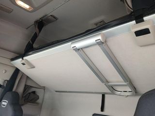 IVECO 480 AUTOMATICO CON INTARDER