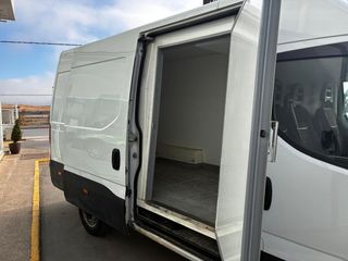 IVECO 35S16 V FRIGORÍFICA 12m3