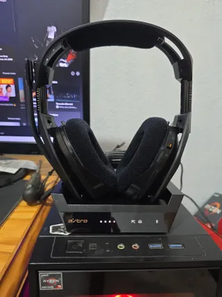 Auriculares Astro A50 Wireless + Base Station