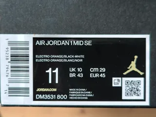 Nike Air Jordan 1 Mid SE Naranja Metálico