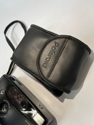 CÁMARA POLAROID 35 mm AF + DATEBACK –