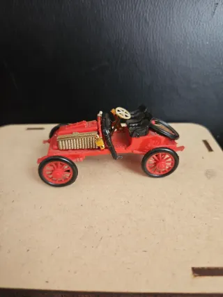 Coche de Juguete Antiguo Rojo