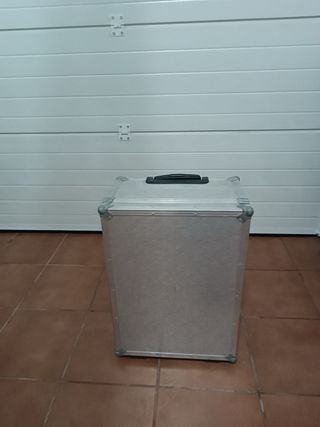 Flight case metalico