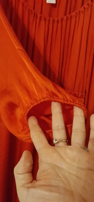 Vestido efecto satén naranja H&M