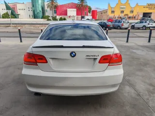 BMW Serie 3 320 coupe 2009 automatico nacional die