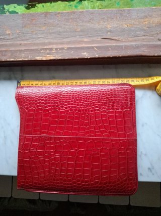 Funda Piel Roja para Tablet/iPad