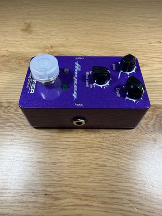 Ampeg Liquifier Chorus Analógico