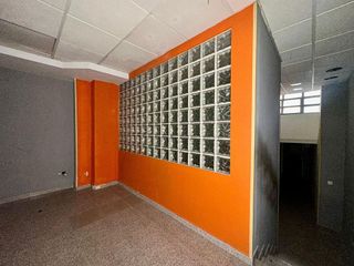 Local comercial en venta en Santa Marina - La Paz en Badajoz