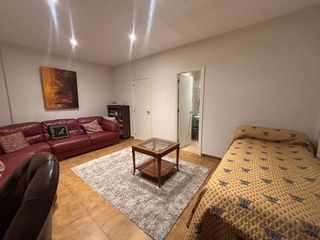 Casa adosada en alquiler en Playa de la Fontanilla en Marbella