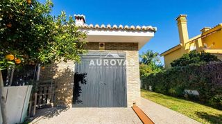 Chalet en venta en Vistahermosa  - Fuentebravía en Puerto de Santa María (El)