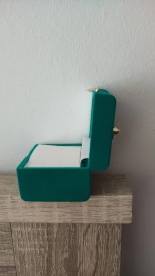 Lote Estuches joyero verdes con detalles dorados