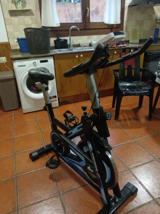Bicicleta Estática Fitnesshouse Sport