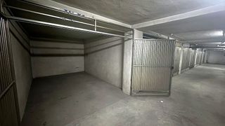 Garaje en venta en Elda