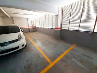 Garaje en venta en Centre en Sabadell