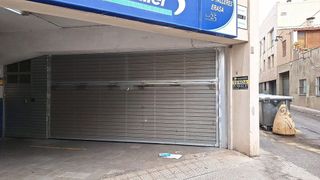Garaje en venta en Centre en Sabadell