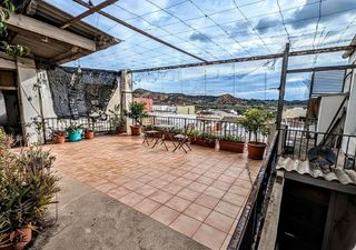 Casa adosada en venta en Monserrat