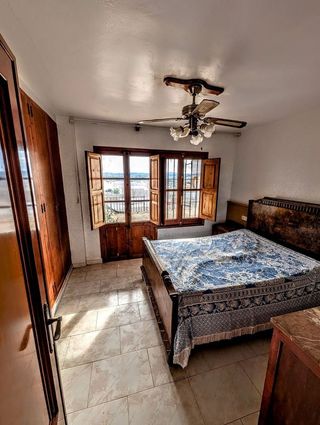 Casa adosada en venta en Monserrat