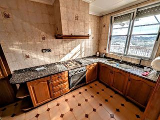 Casa adosada en venta en Monserrat