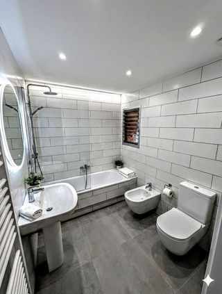 Casa adosada en venta en Monserrat