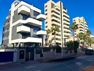 Ático en venta en Puerto Deportivo en Guardamar del Segura