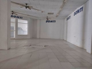 Local comercial en venta en Sanlúcar la Mayor