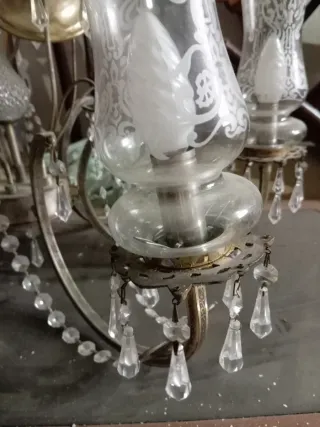 Espectacular Lámpara de araña dorada con cristales