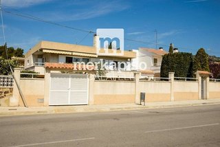 Chalet en venta en Mas Mel - Bellamar en Calafell