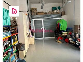 Casa pareada en venta en Santa Perpètua de Mogoda