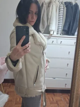 Chaqueta Zara Beige Forrada