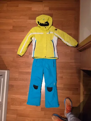 Conjunto esquí chaqueta y pantalón