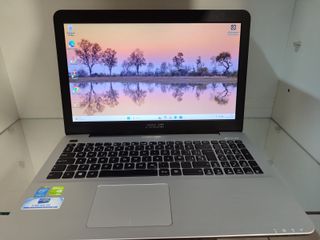 Portátil Asus X555Li
