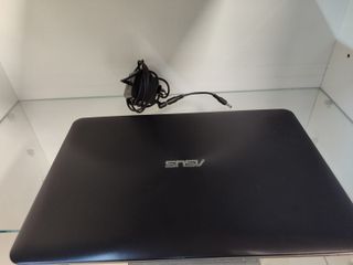 Portátil Asus X555Li