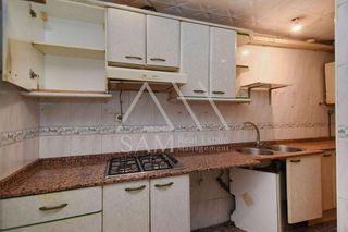 Piso en venta en Artigas - Llefià en Badalona