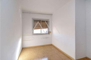 Piso en venta en Artigas - Llefià en Badalona