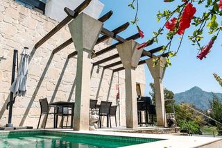 Chalet en alquiler en Los Naranjos - Las Brisas en Marbella