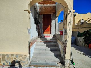 Casa adosada en venta en San Miguel de Salinas