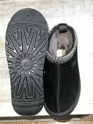 Uggs Negro Piel Sintética Forro Peludo