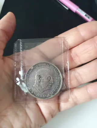 Moneda Francisco Franco 1966 de 100pts