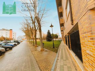 Bar en venta en El Cristo en Palencia