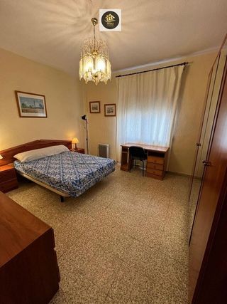 Piso en venta en Linares