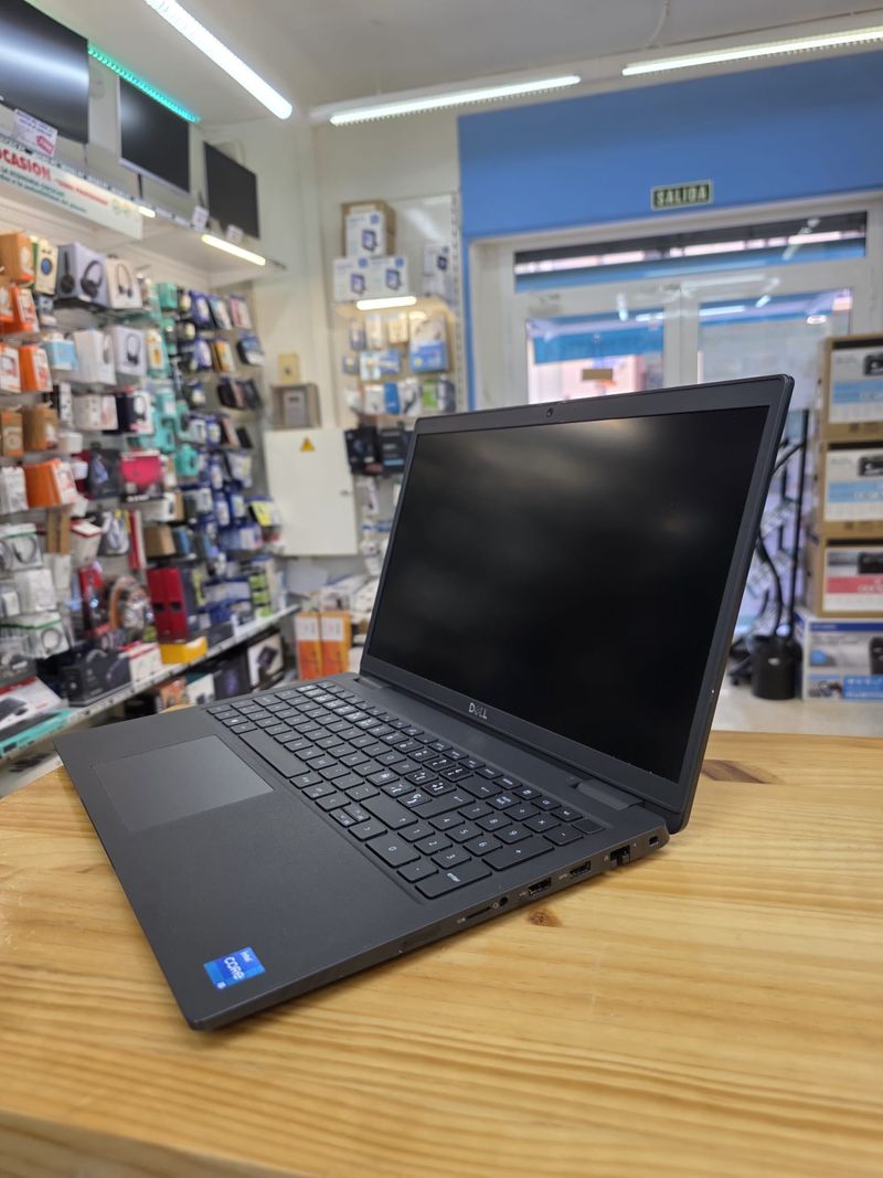 PORTATIL DELL LATITUDE 3520 16GB/256GB R.608 afbeelding 2