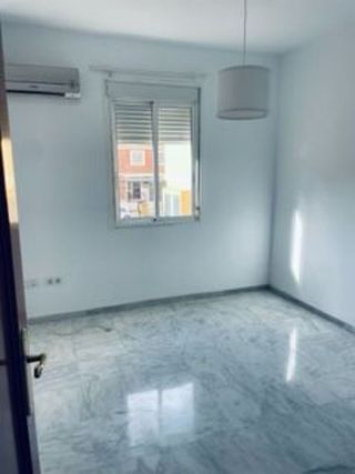 Casa pareada en alquiler en La Paz en Alcalá de Guadaira