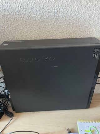 Lenovo ThinkCentre E73 PC sobremesa fiable