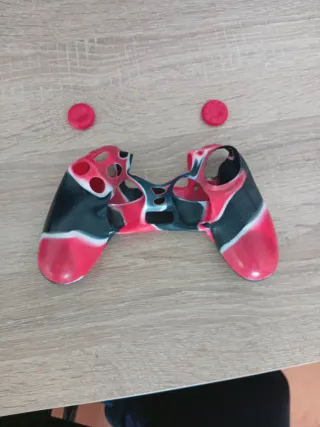 Funda Mando PS4 + 2 Grips Rojos