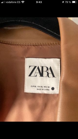 Chaqueta Zara marrón efecto piel