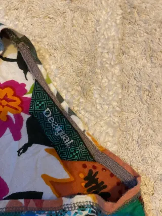 Camiseta Desigual multicolor talla S